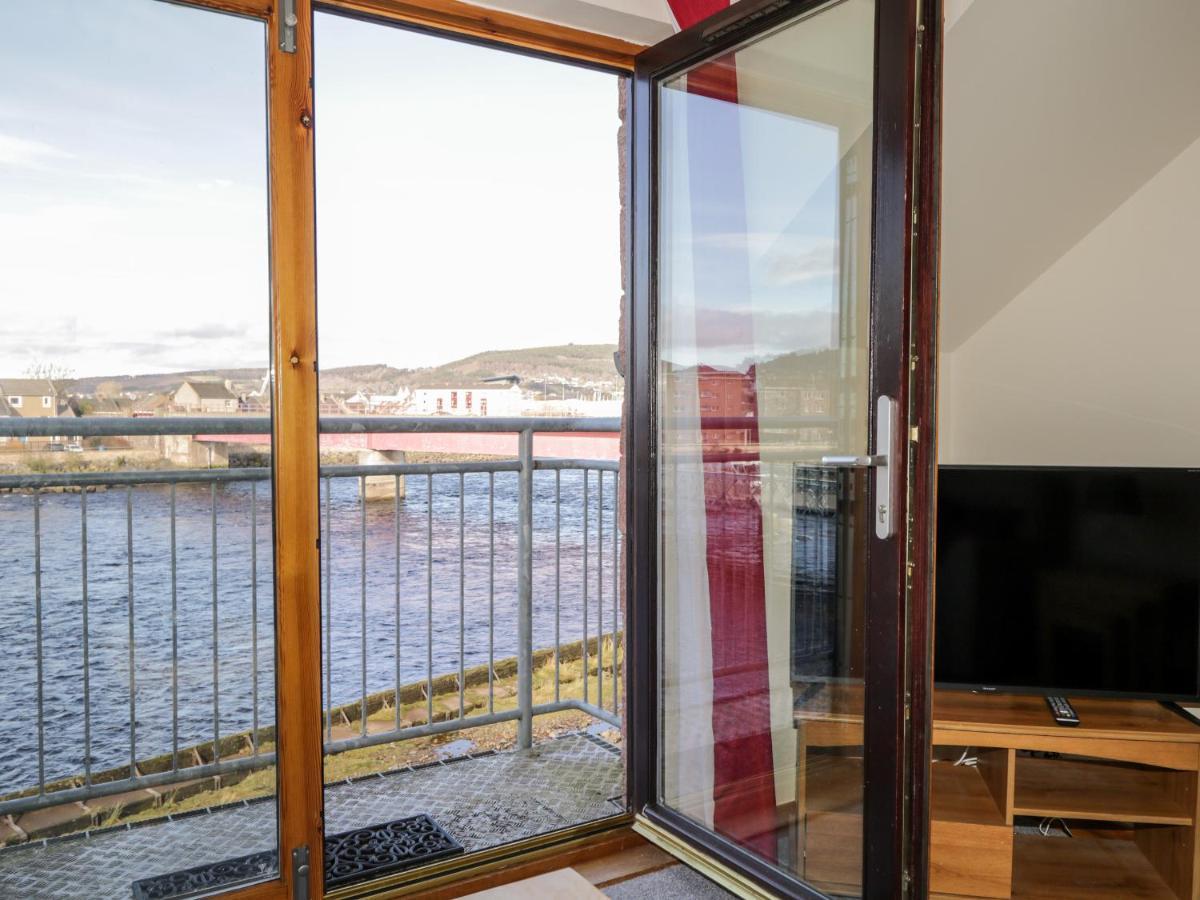 Riverview Apartment Inverness Exterior photo